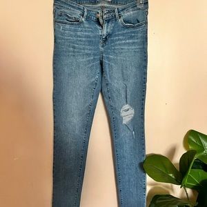 Levis Size 28 Denim 711 Skinny
